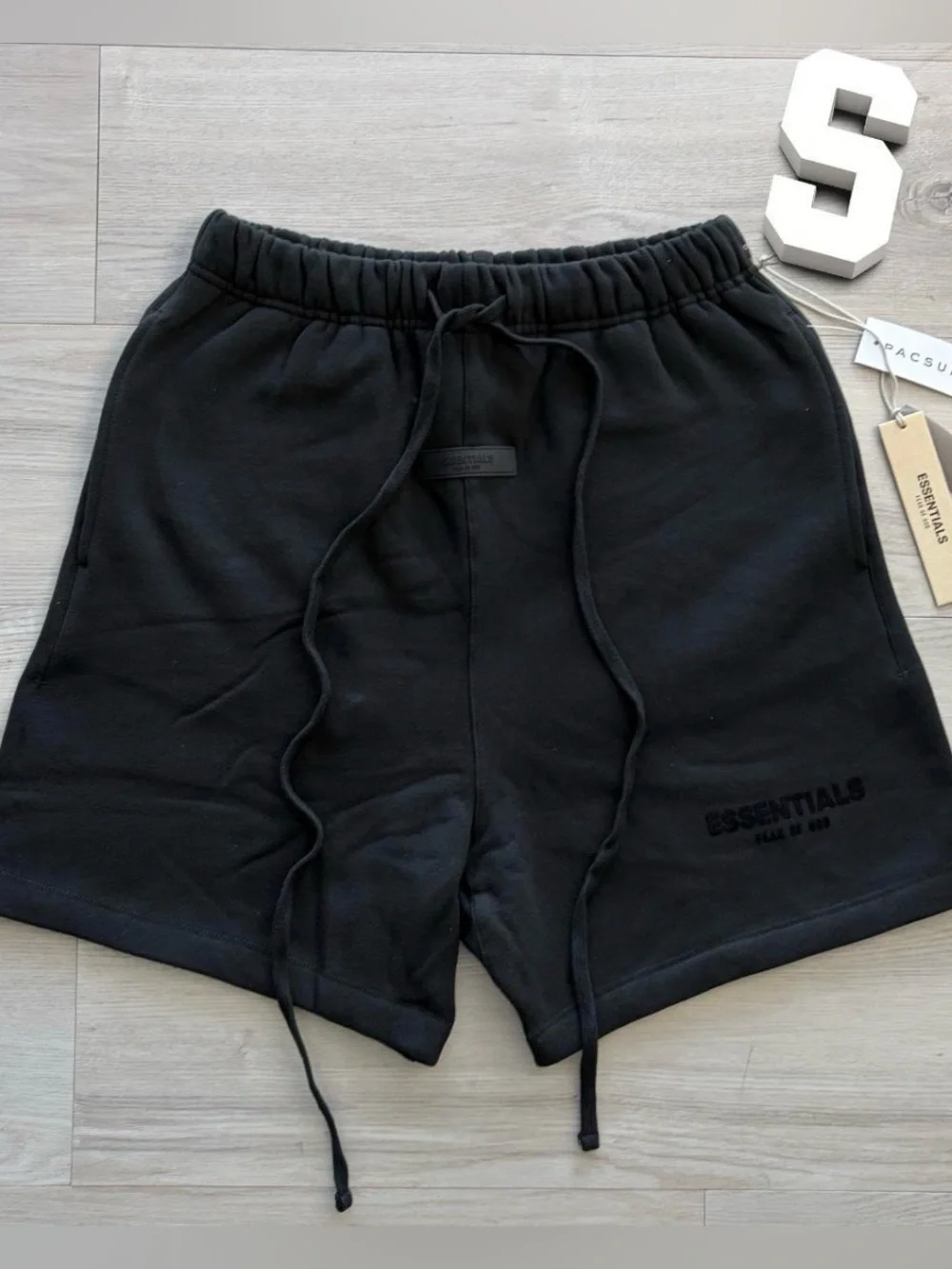 Essentials Shorts Stretch Limo Fear Of God